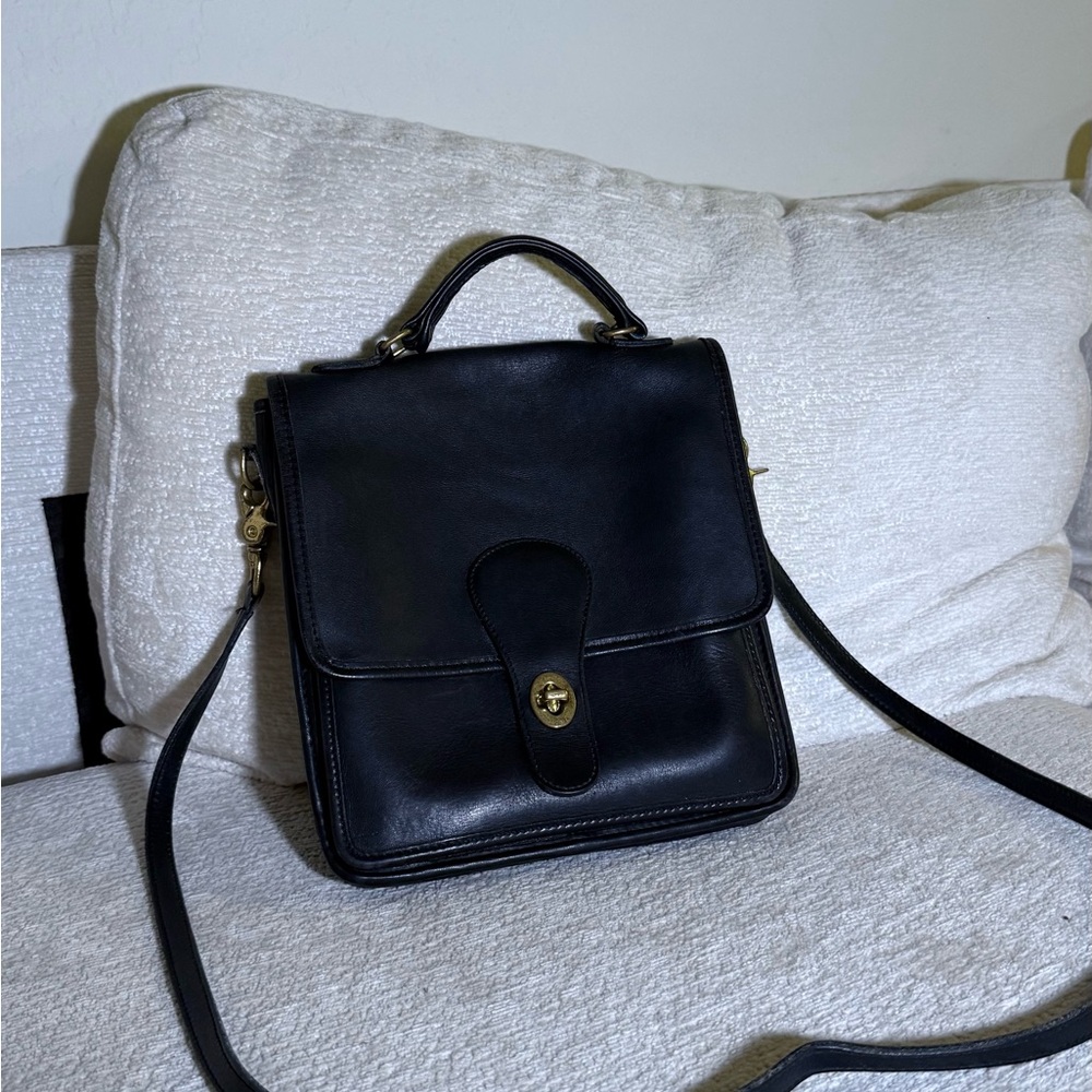 Vintage Coach Small Station Bag